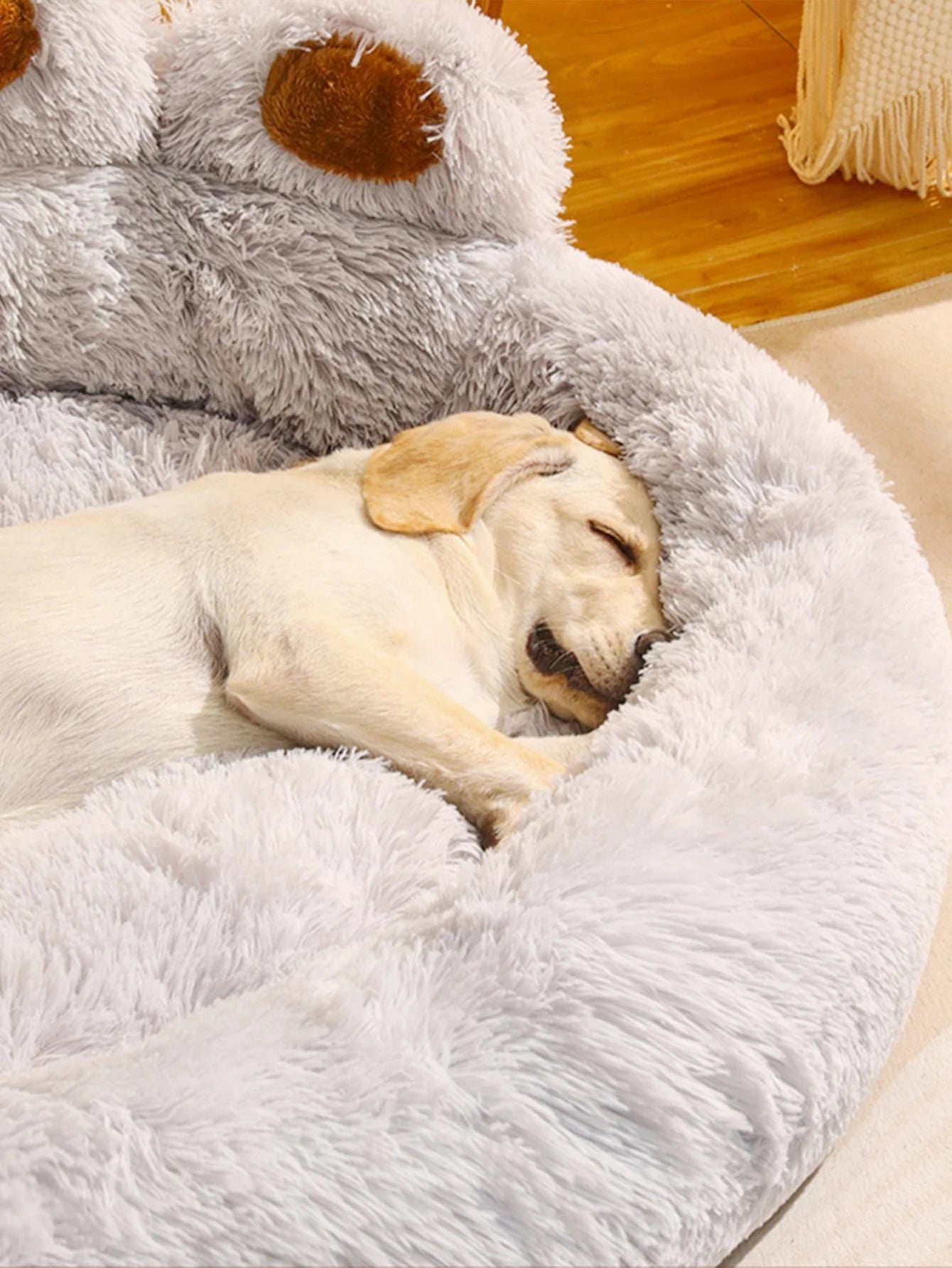Fluffy Dog Bed Winter Warm Large Pet Products Small Sofa Baskets Pets Kennel Mat Puppy Cats Basket